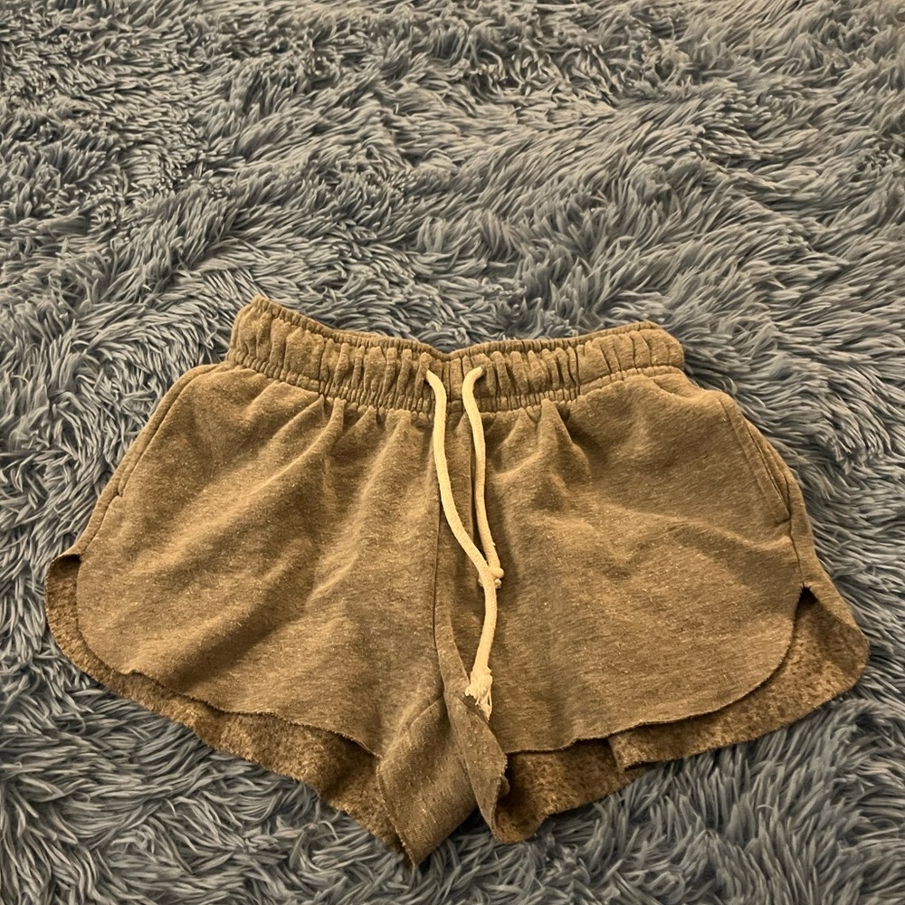 Grey comfy shorts